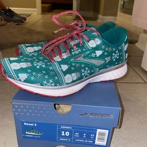 christmas brooks running shoes